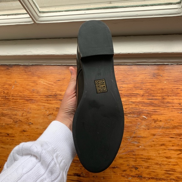 F-Troupe Black Leather Buckle Shoes - Picture 4 of 6